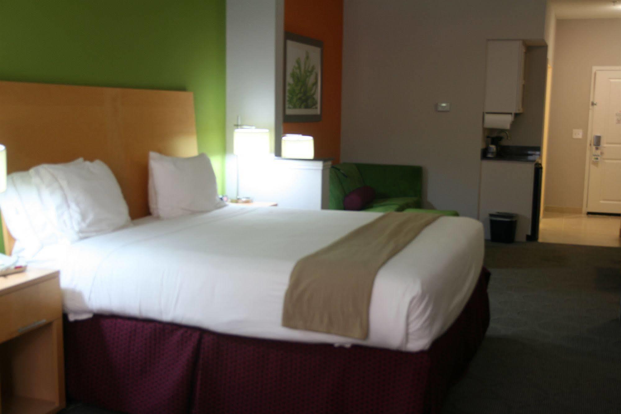 Holiday Inn Express Hotel & Suites Clute-Lake Jackson By Ihg Eksteriør bilde
